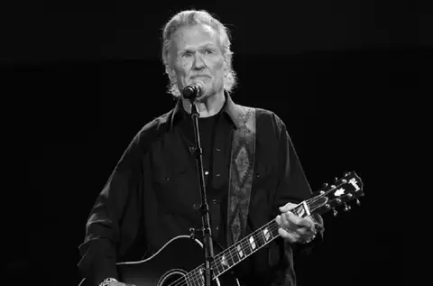 Kris Kristofferson’s Death Sparks Heartfelt Tributes From Dolly Parton and More