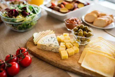 3 Expensive Foods That’ll Cost You A Pretty Penny