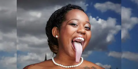 Meet the American Woman With the Longest Tongue Ever Recorded