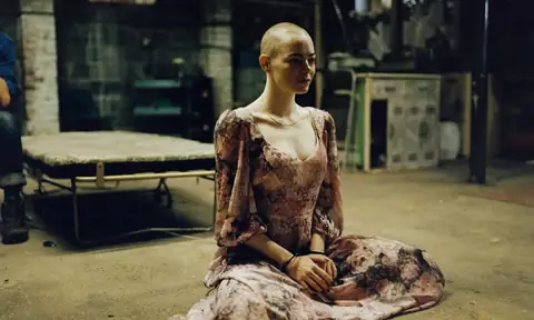 Fans Shave Their Heads to Watch This Movie!